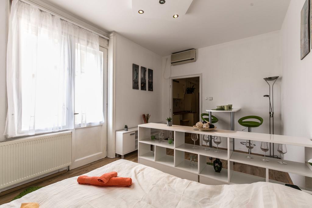Balzac Apartment Budapest Exterior foto